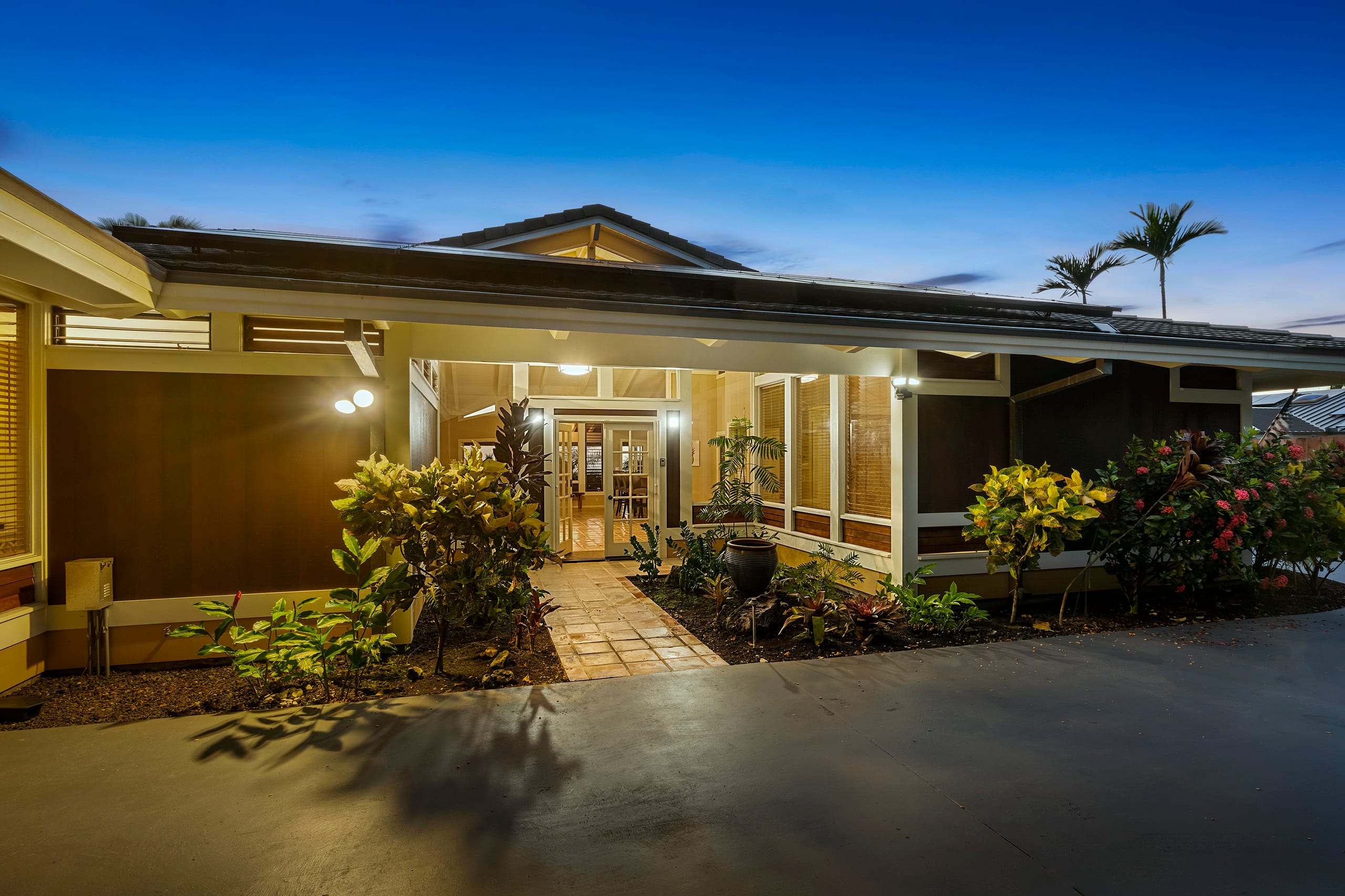 Home in Kailua-Kona · ★4.83 · 3 bedrooms · 3 beds · 2 baths - Image 33