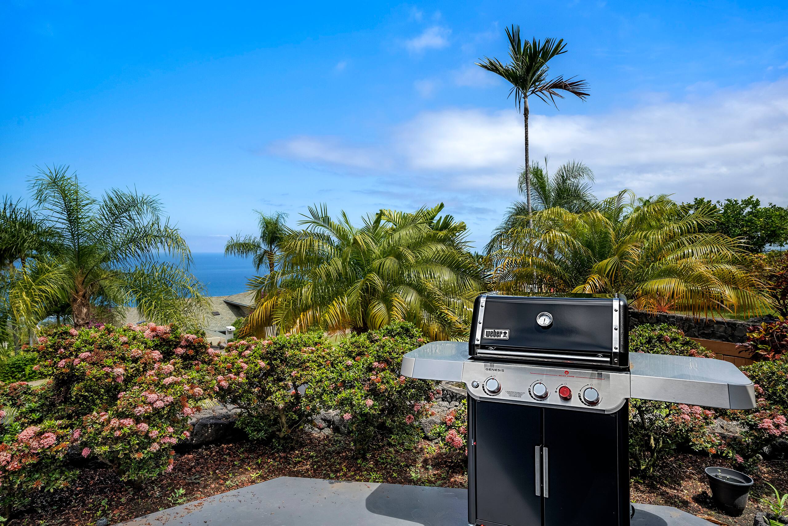 Home in Kailua-Kona · ★4.83 · 3 bedrooms · 3 beds · 2 baths - Image 26