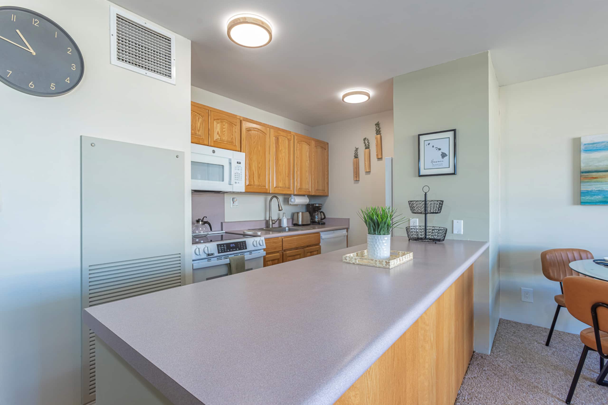 Condo in Kihei · ★4.92 · 1 bedroom · 2 beds · 1 shared bath - Image 17