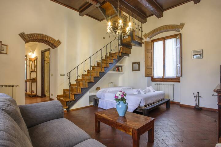 Casa Bellesi – Sweet Dreams in Florence gallery image 5