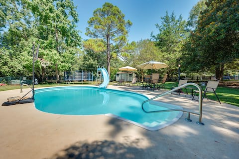 Pet-Friendly Fort Valley Home w/ Private Pool