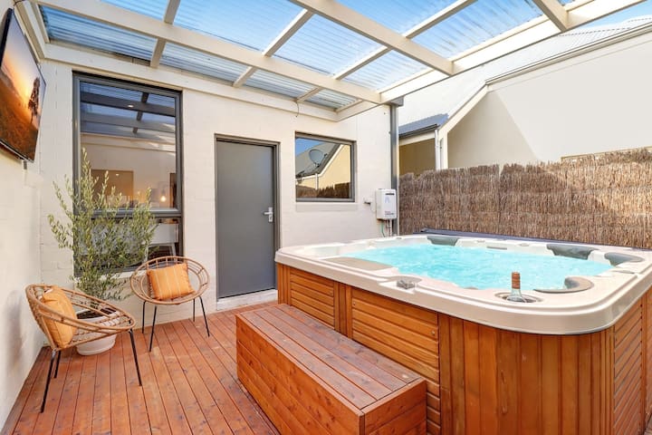 Kilgour Resort in Geelong CBD