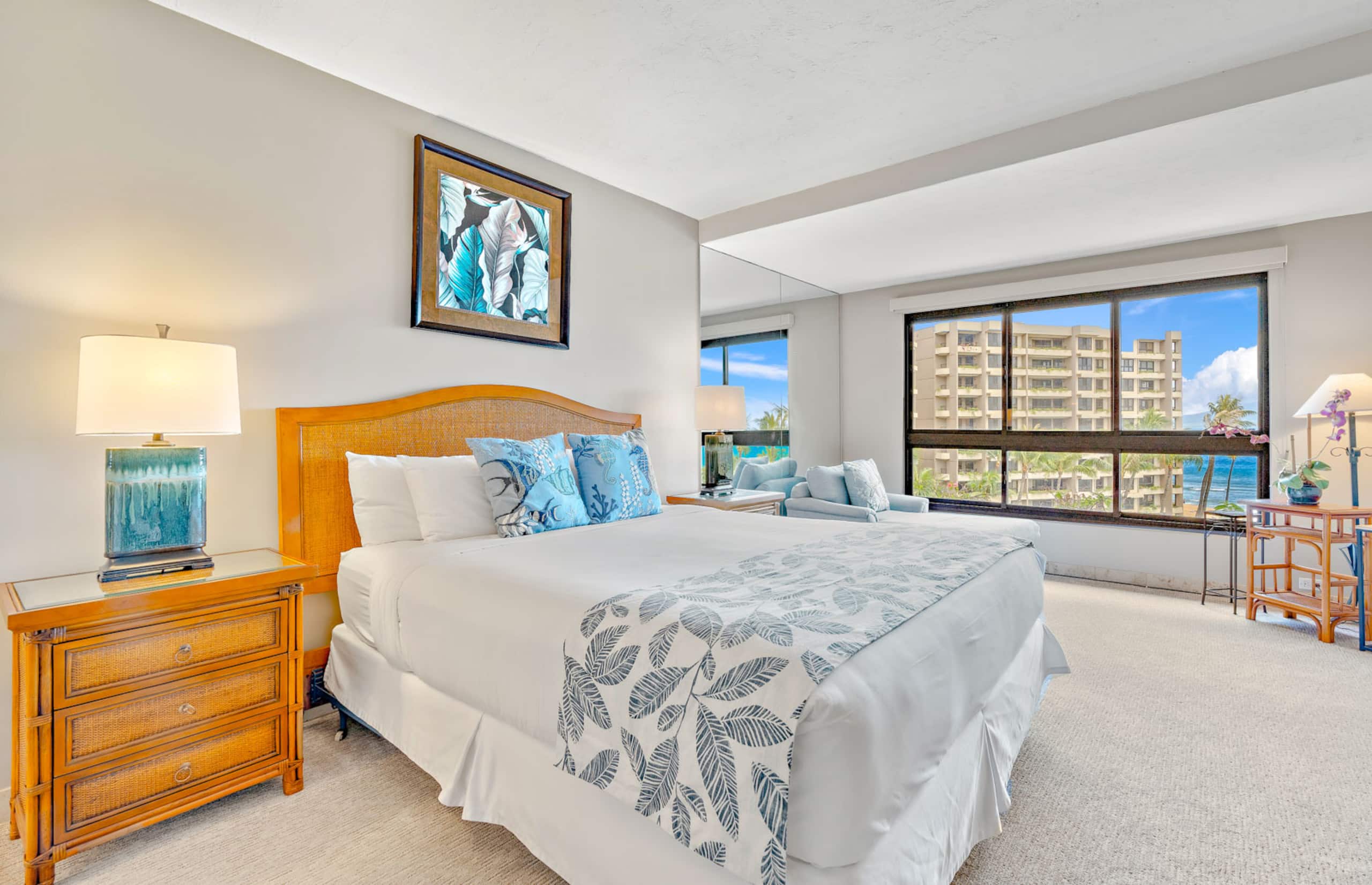Condo in Lahaina · ★4.8 · 2 bedrooms · 3 beds · 2 baths - Image 25