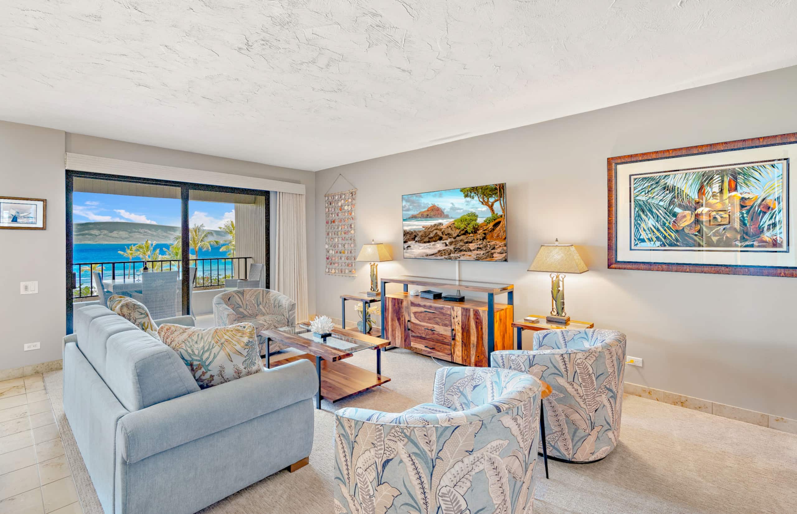 Condo in Lahaina · ★4.8 · 2 bedrooms · 3 beds · 2 baths - Image 17
