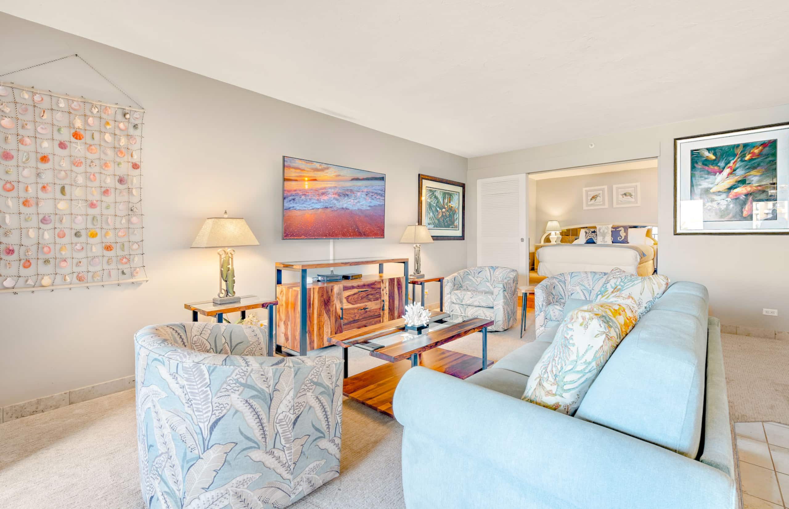 Condo in Lahaina · ★4.8 · 2 bedrooms · 3 beds · 2 baths - Image 16