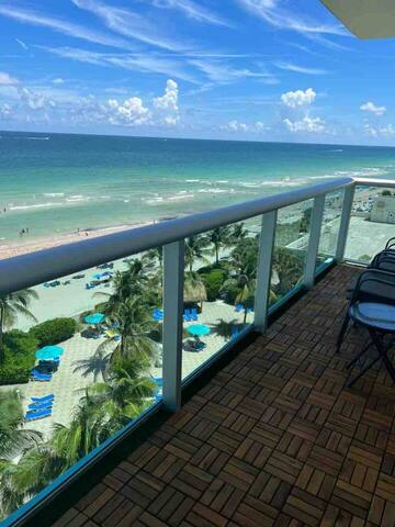 The most amazing ocean view gallery image 2