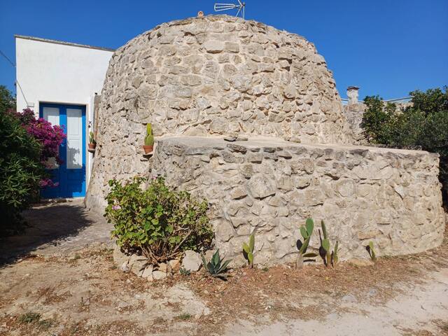 Trullo Salento lastminute gallery image 2