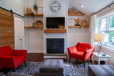 Modern Farmhouse Getaway Close to Hershey