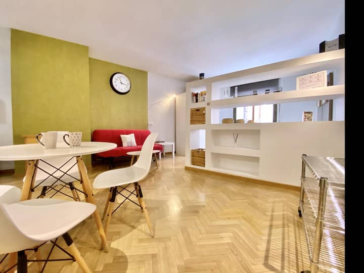 Cozy Malasaña, Estudio Con Balcón En El Centro, Ac - Madrid