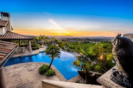 Owl's Nest by AvantStay | Infinity Pool w/ Views