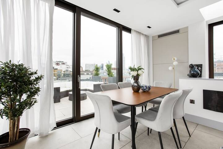 Stunning Private Terrace Penthouse 3 Bedroom AC gallery image 4