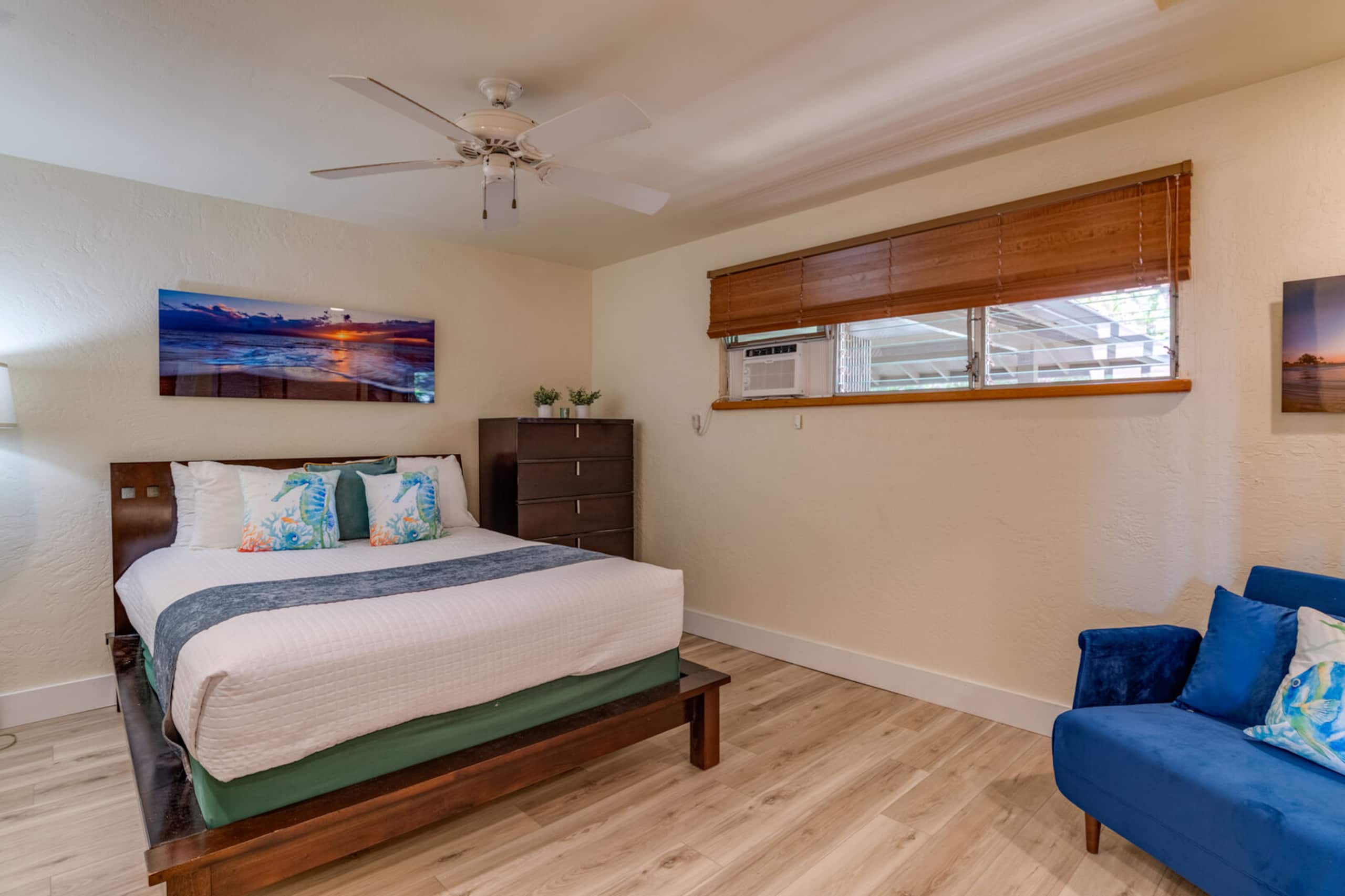 Condo in Lahaina · ★4.82 · 2 bedrooms · 2 beds · 2 baths - Image 18