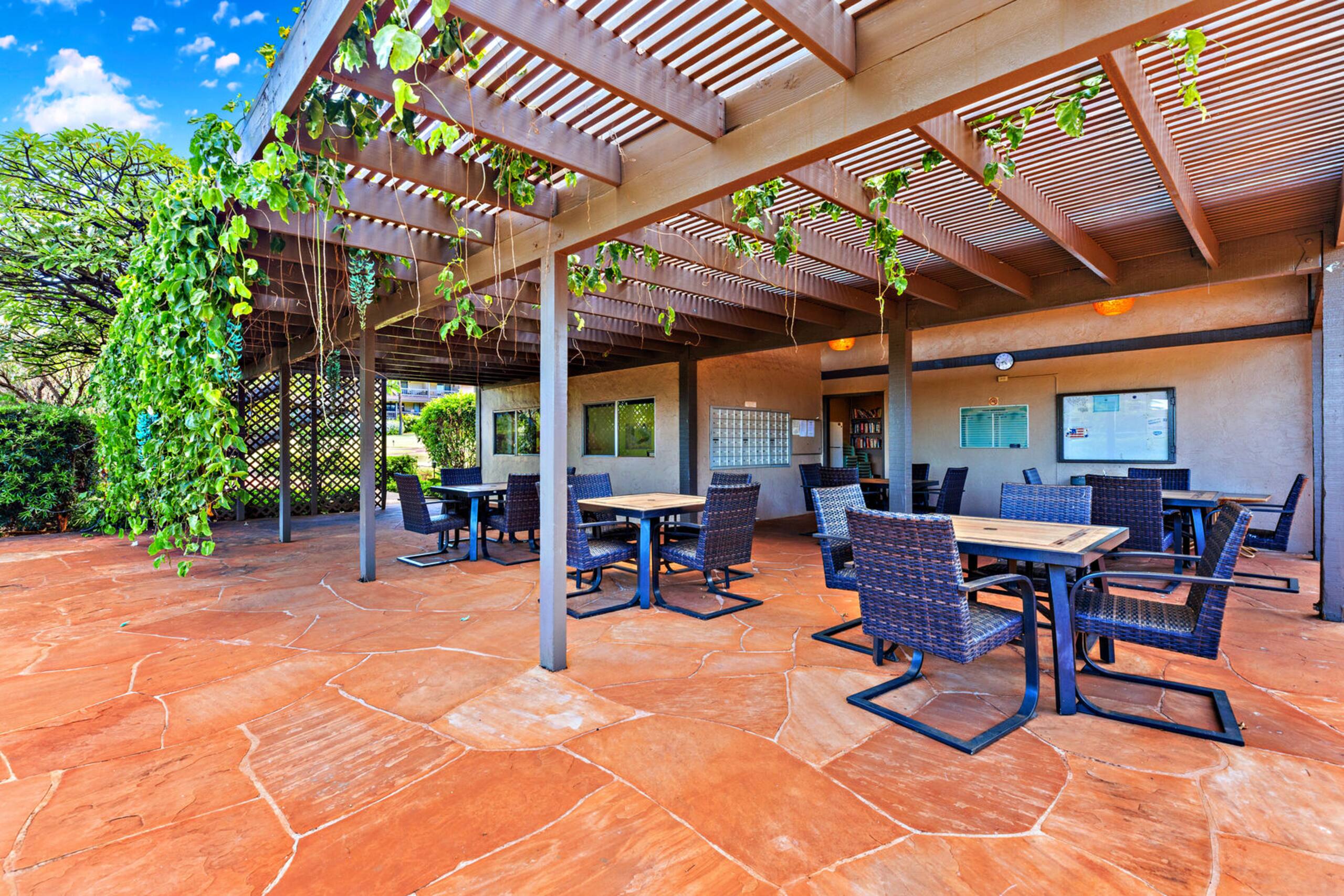 Condo in Lahaina · ★4.82 · 2 bedrooms · 2 beds · 2 baths - Image 26