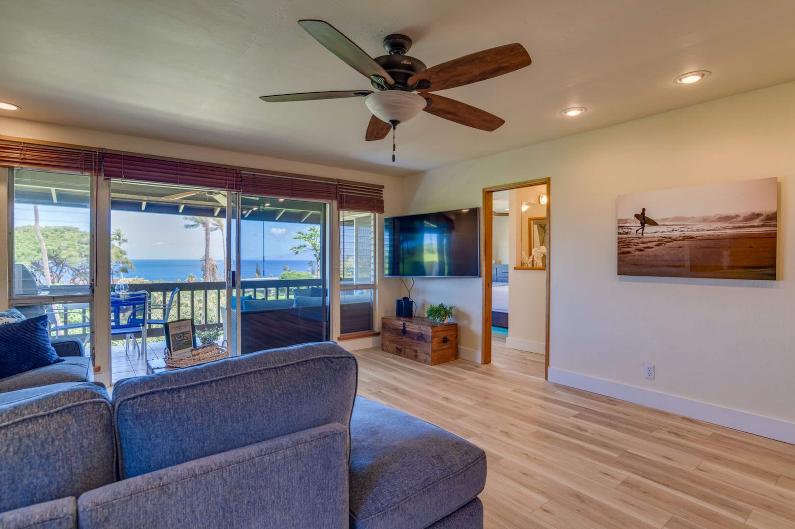 Condo in Lahaina · ★4.82 · 2 bedrooms · 2 beds · 2 baths - Image 7