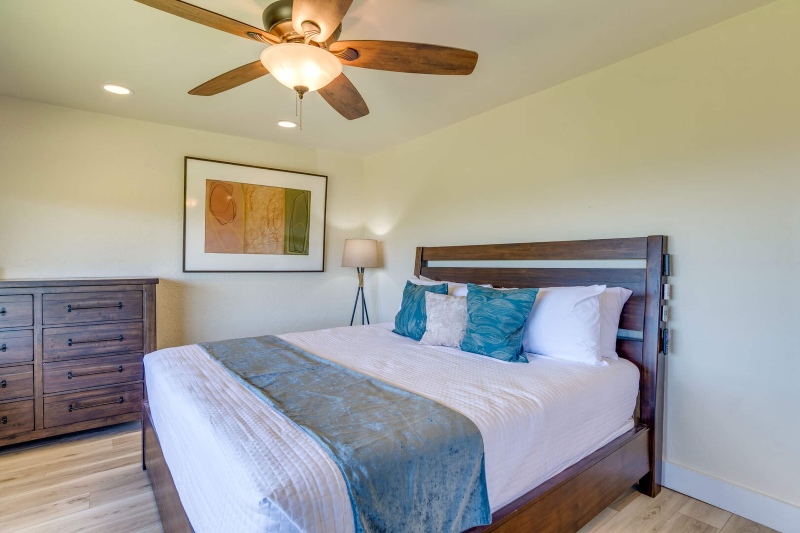 Condo in Lahaina · ★4.82 · 2 bedrooms · 2 beds · 2 baths - Image 15