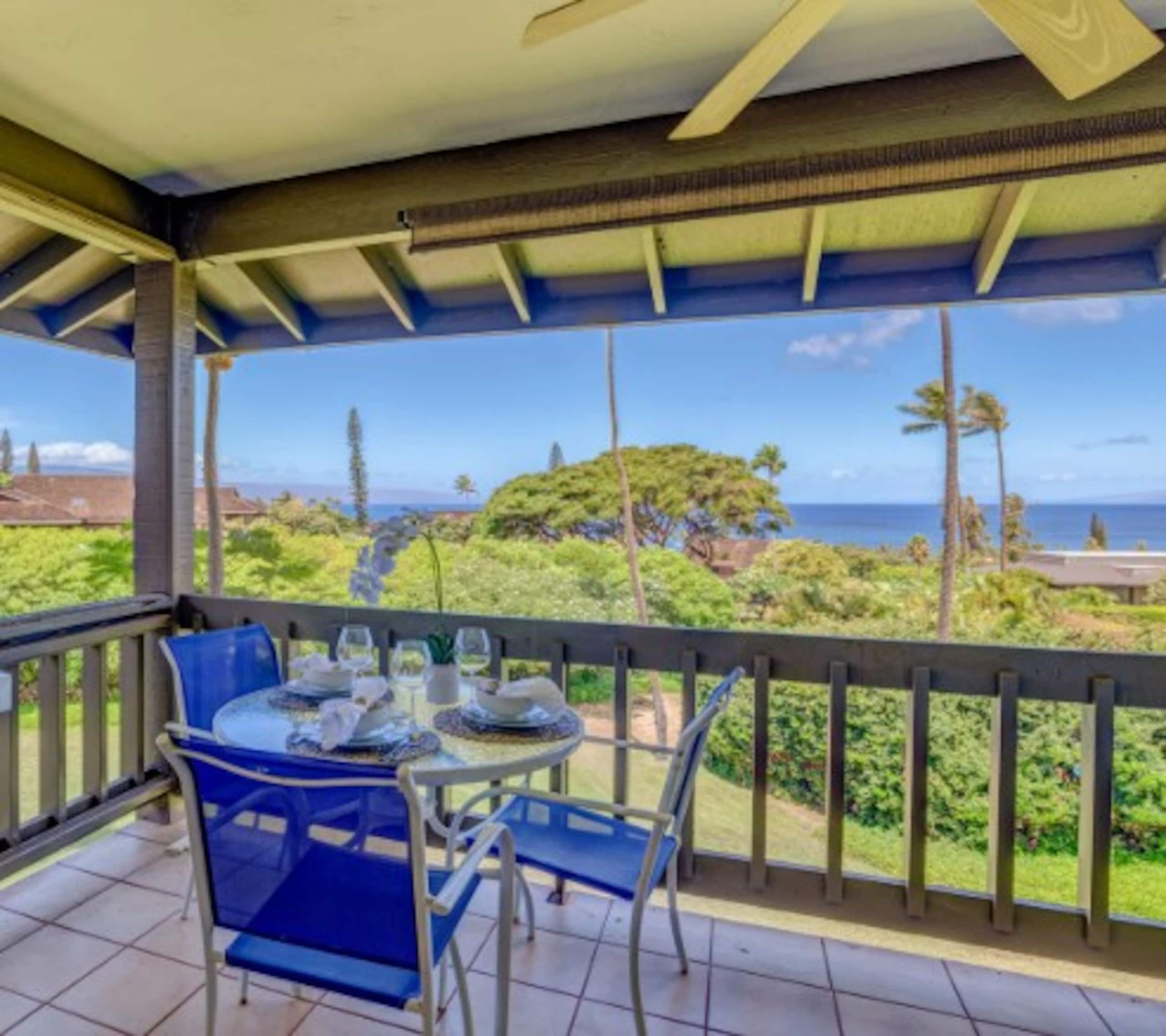 Condo in Lahaina · ★4.82 · 2 bedrooms · 2 beds · 2 baths - Image 2