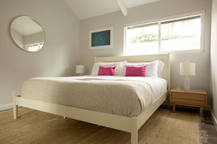 Საძინებელი 3 (ჰამილტონი 1).