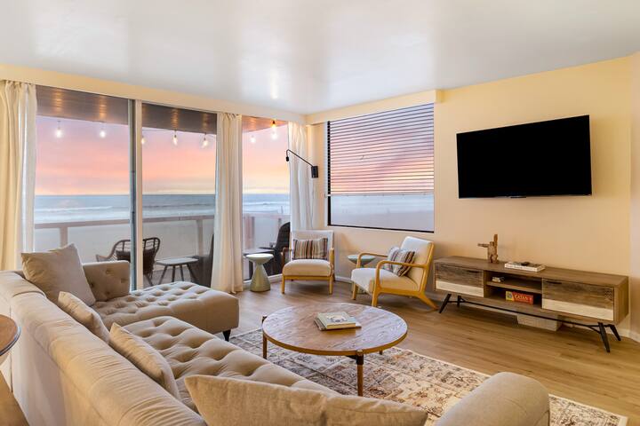 Belmont by AvantStay | Beachfront Home w/ Views gallery image 5