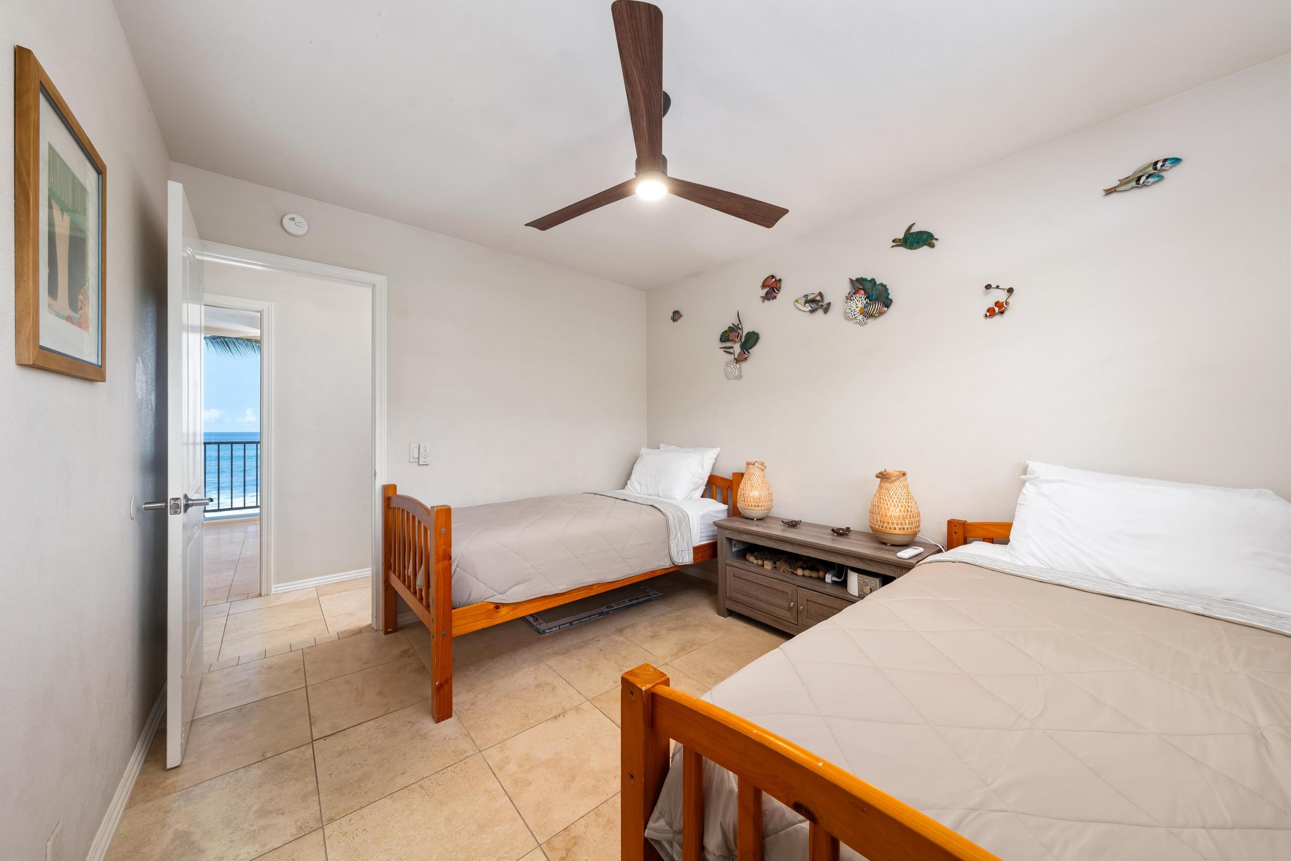 Condo in Kailua-Kona · ★4.67 · 3 bedrooms · 5 beds · 2 baths - Image 25