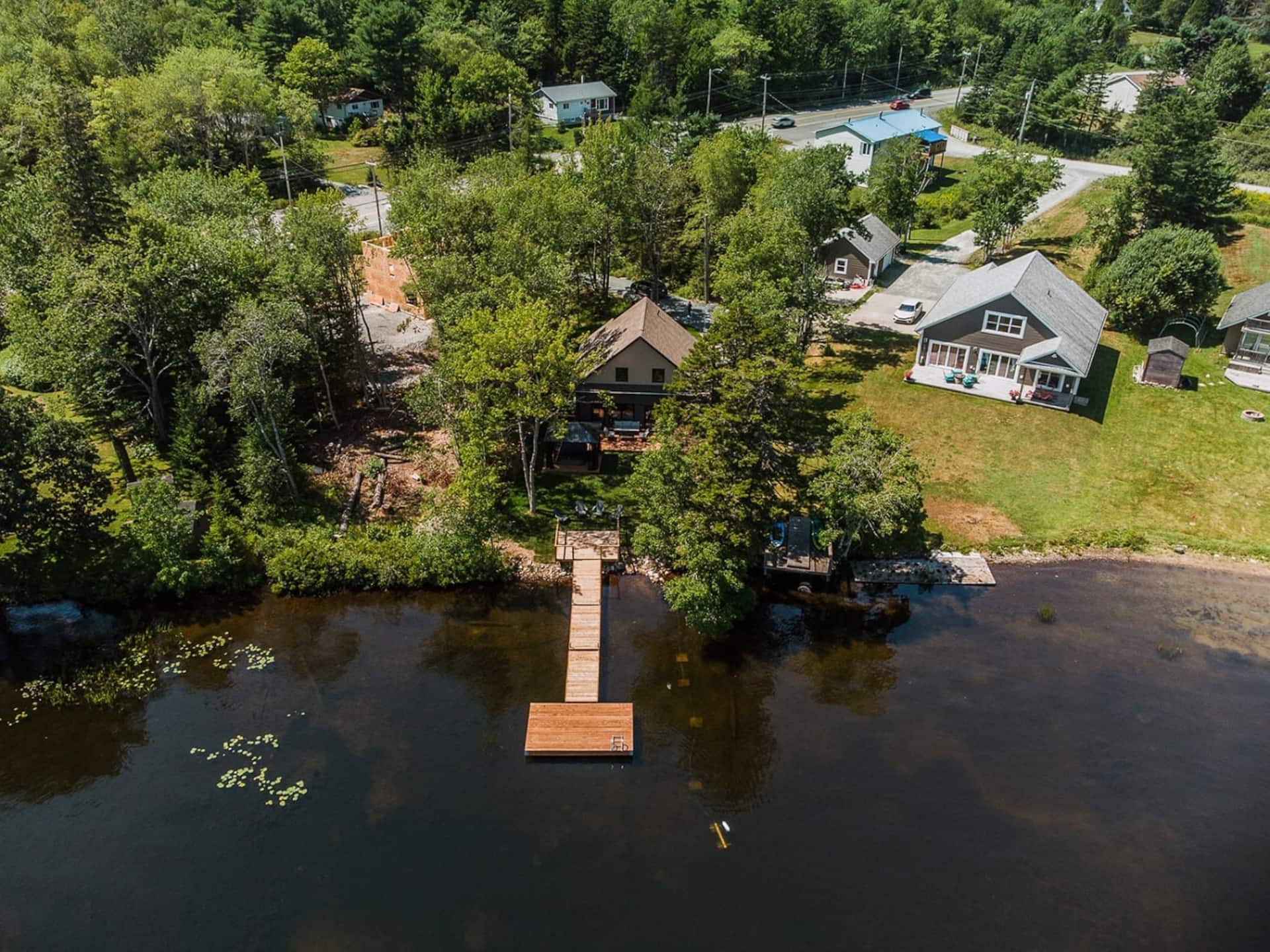 Mount Uniacke Lakefront Cottage — photo 3