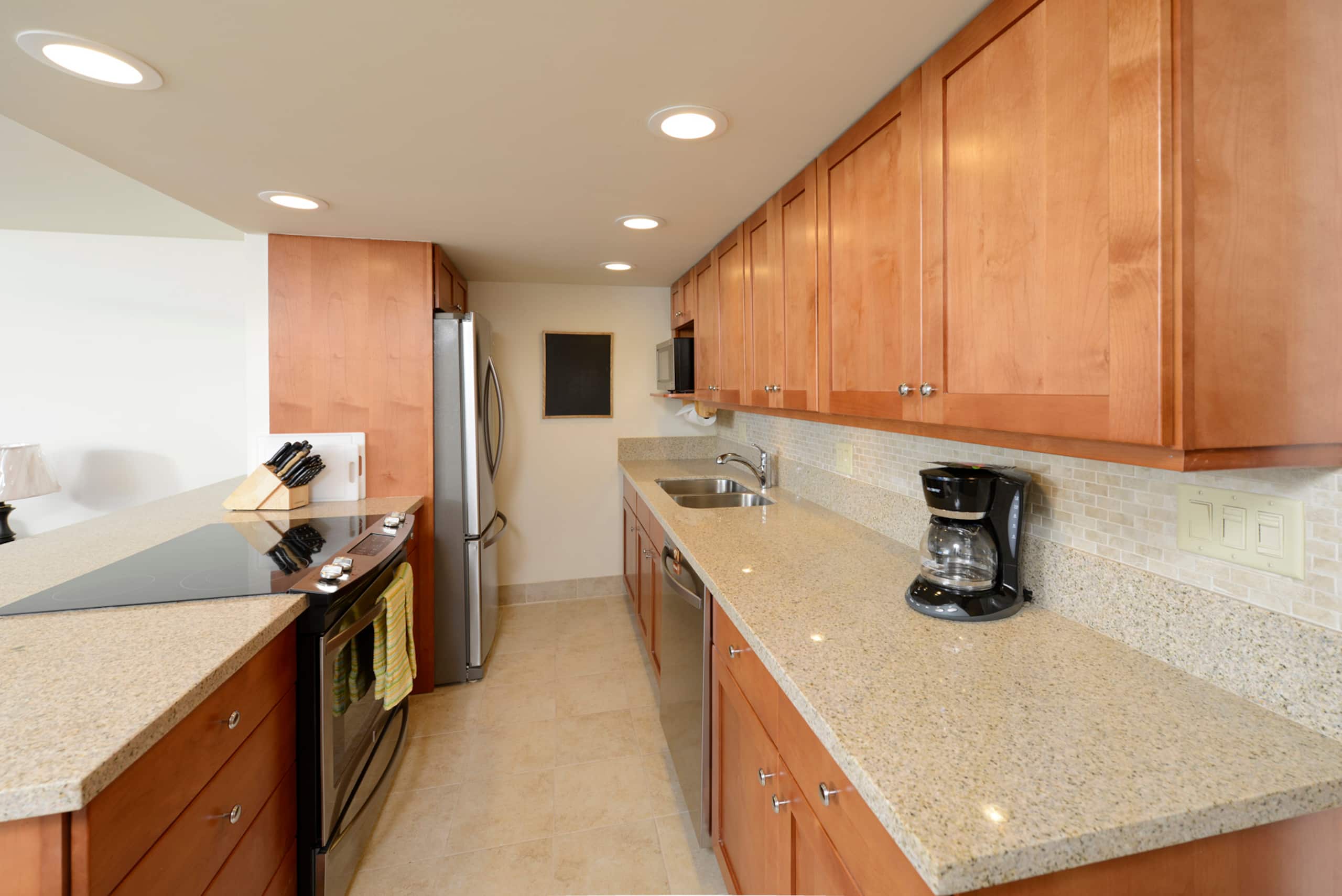 Condo in Lahaina · ★4.78 · 1 bedroom · 1 bed · 1 bath - Image 12