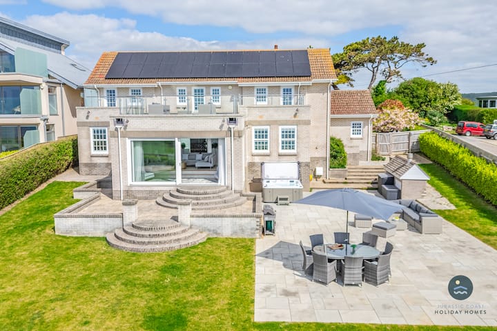 Comfort Hill - Luxury, hot tub, sea views