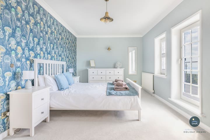 ห้องนอน 1 และทางไประเบียง