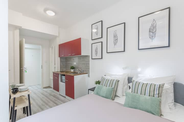 Modern Cozy Studio At The Center - Budapest