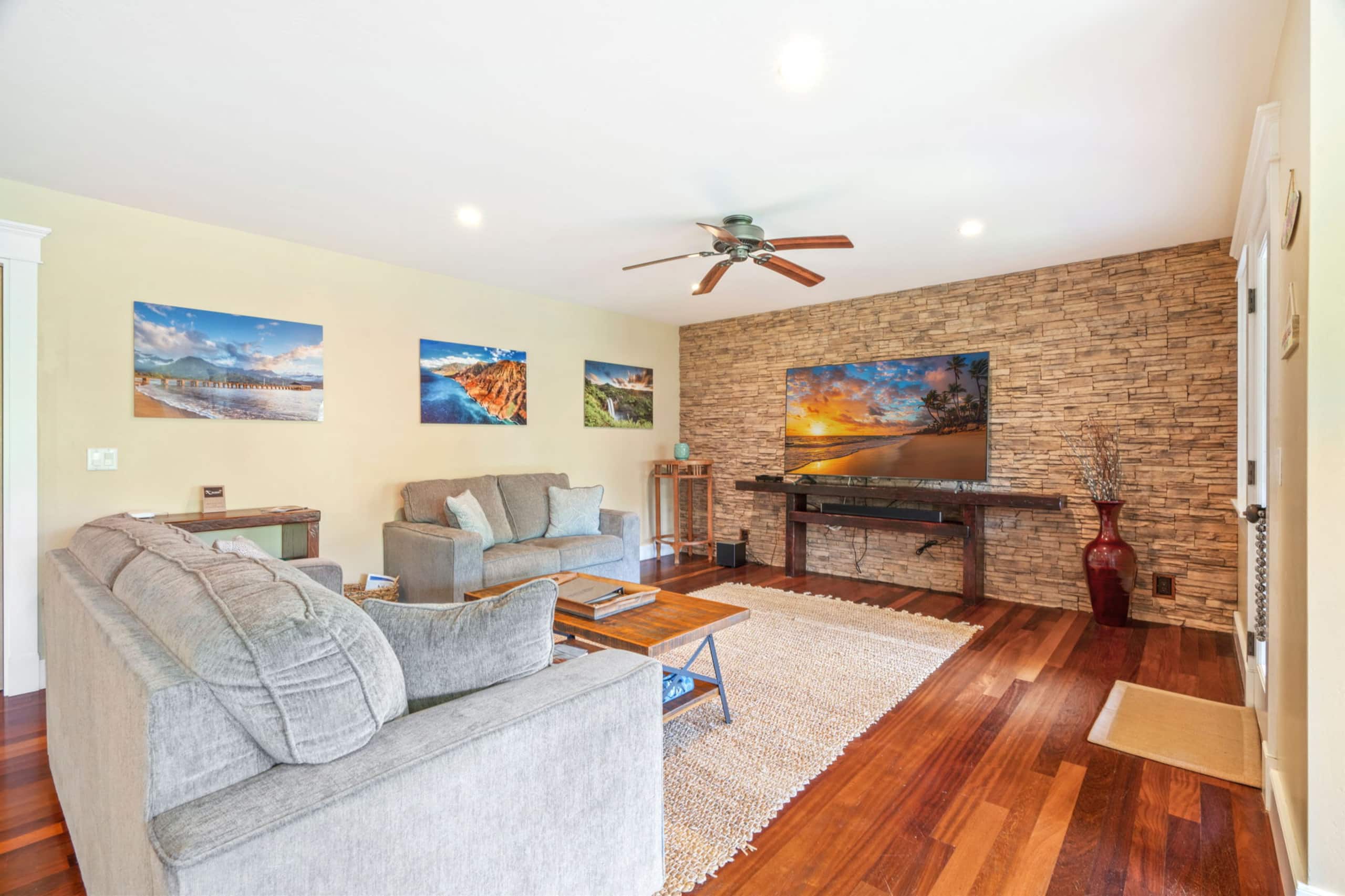 Home in Princeville · ★4.99 · 1 bedroom · 1 bed · 1 bath - Image 20