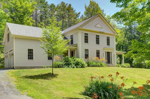 Farmhouse, Yard & Peloton Bike | Wheelock Hideaway