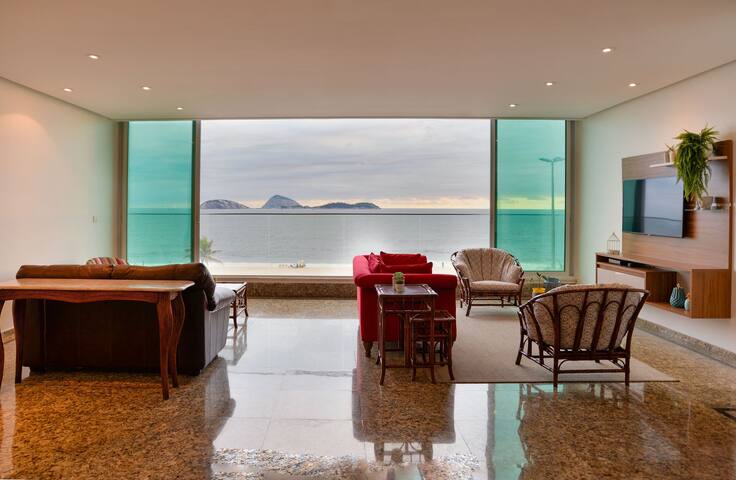 The Sea View You Dreamed Most and The Glamour of Ipanema in this 4 Bdr Y1-008 gallery image 4