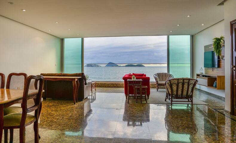 The Sea View You Dreamed Most and The Glamour of Ipanema in this 4 Bdr Y1-008 gallery image 5