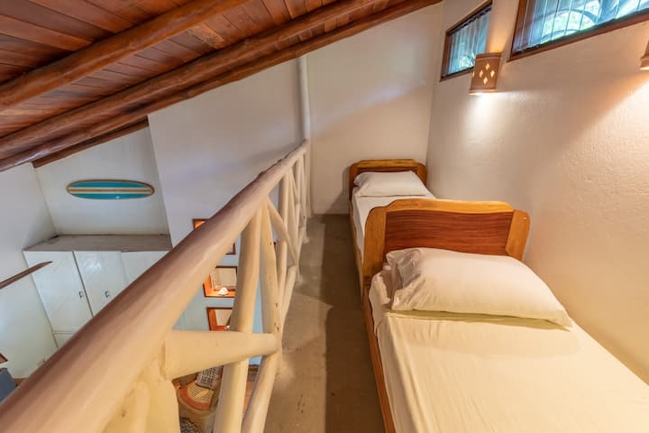 לופט עם 2 מיטות נפרדות