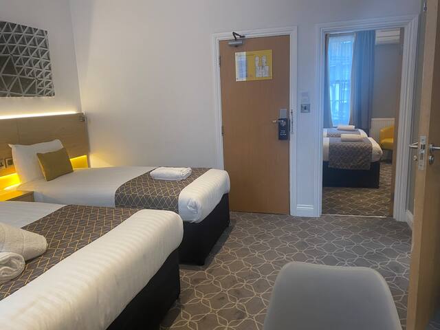 Large Two Bedroom Suite – St Pancras Hotel Group gallery image 2