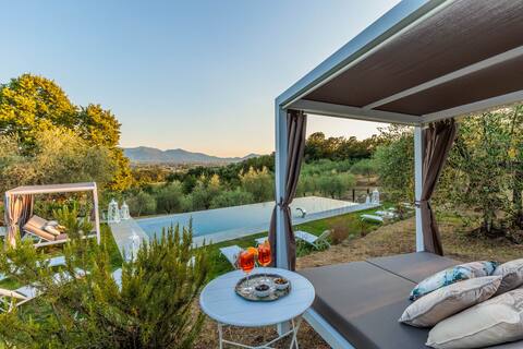 Villa Noa, Romantic 8 bedroom Luxury Farmhouse wit