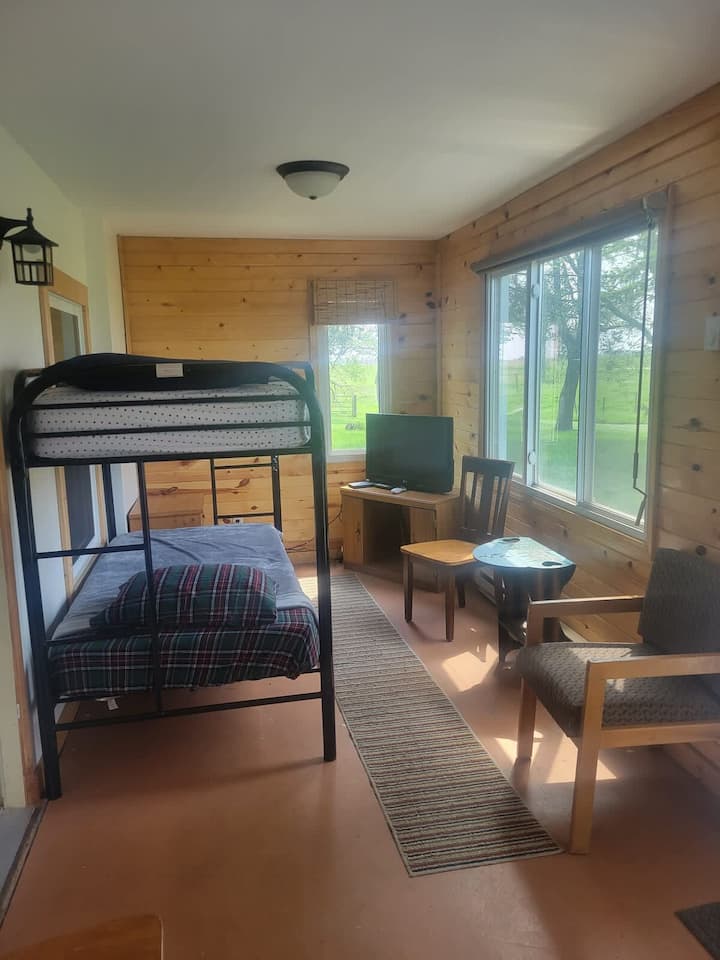 Დასავლეთის ყველაზე დაბალი საძინებელი სარდაფში 