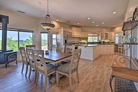 Luxe Vista Getaway w/ Private Pool & Hot Tub!