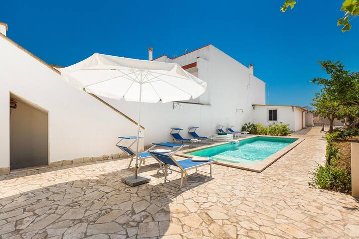 Dimora Blu by BarbarHouse gallery image 4