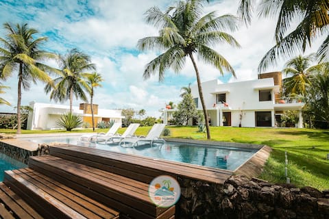 Sea Front Mansion - Feet in the Sand - Natural Pools of Paripueira - AL