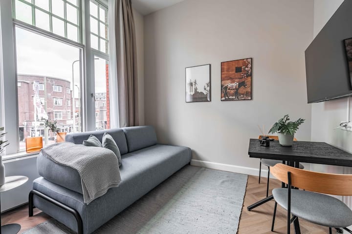 Den Haag Keizerstraat | One-bedroom Suite (Lt) - The Hague
