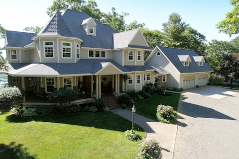 Golf Road Lake House