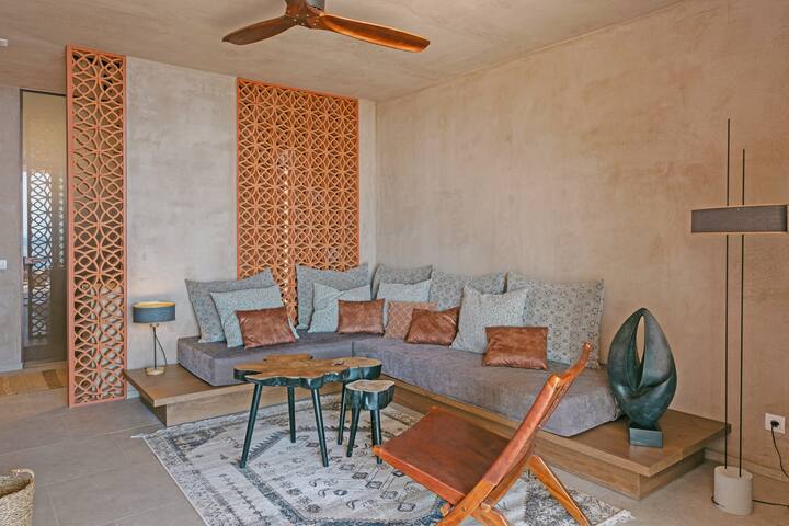 Altera Cave-Aura villa near the sea, pool (adults) gallery image 4