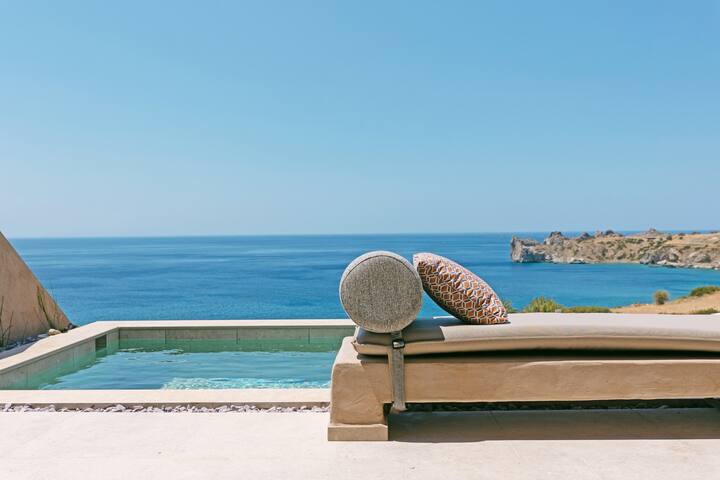 Altera Cave-Tyche beach villa, pool (adults only) gallery image 2