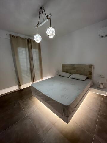 White Villas Paros – Up to 12 guests gallery image 5