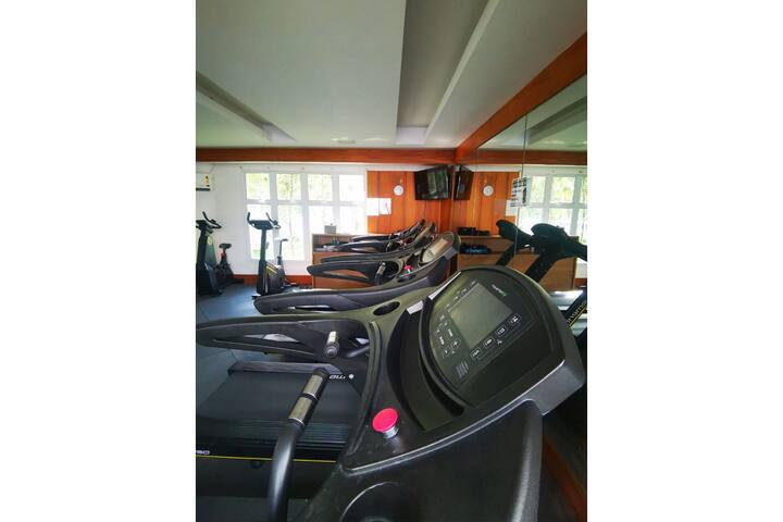 Incredible Penthouse With Pool at Sunday Resort R1 gallery image 4