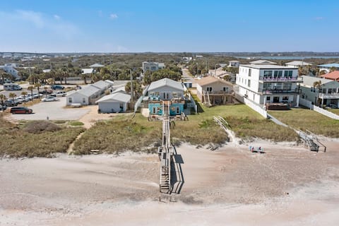 Surfside Retreat - Oceanfront Triplex