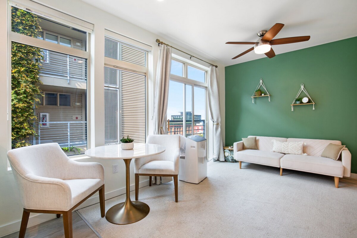 2324 1st Ave Unit 410, Seattle WA_0007