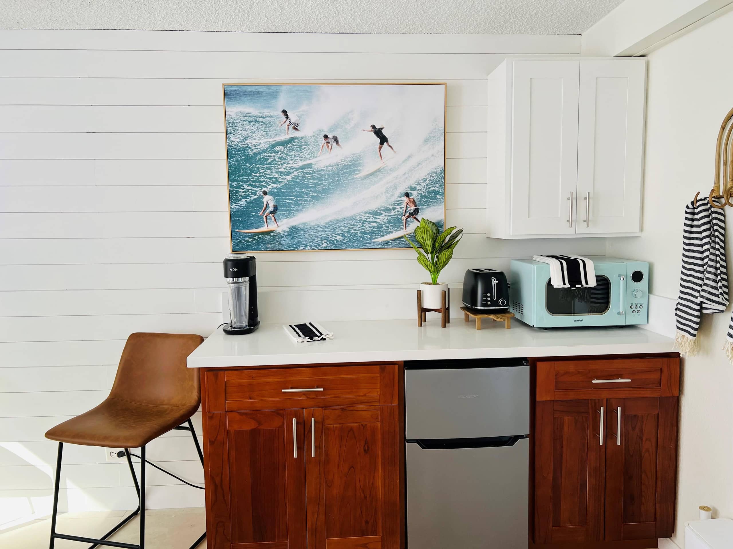 Condo in Honolulu · ★4.67 · Studio · 1 bed · 1 private bath - Image 7