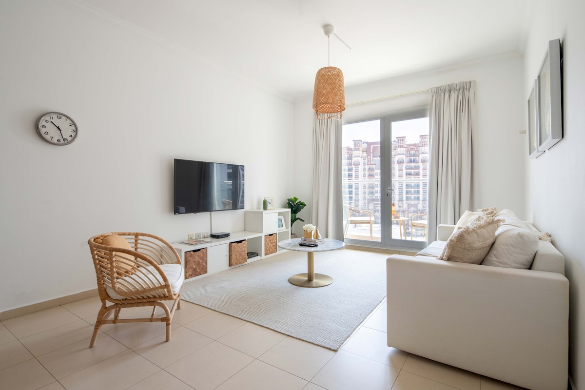 Top performing Airbnb: Tranquil 1BR Apartment in Dubai Sports City! in Al Hebiah Fourth