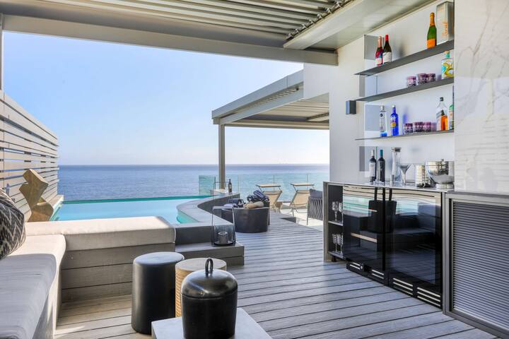 Barley Beach Luxury Penthouse – Camps Bay gallery image 4